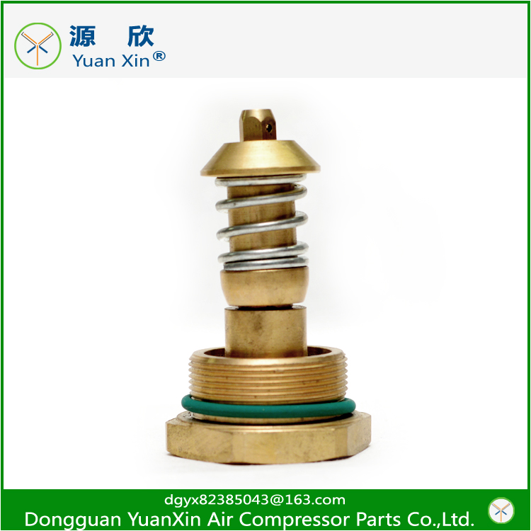 Thermostat valve core
